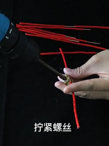 UMMEAX T06 306 คีมล็อคแบบรวดเร็ว ตัวแยกสายเชื่อมต่อ เทอร์มินอลบล็อกเทอร์มินัล บล็อกบล็อกตัวต่อ ขั้วต่อสายไฟชนิด T ขั้วต่อสายไฟแบบเร็ว ขั้วสาขาพลังงานสูง