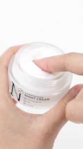 READY STOCK [ORIGINAL + BPOM] Premiere Beaute Glow Brightening Night Cream 30g Murah banget Perawatan Semua Jenis Kulit Pemutihan Putih Glowing Cerah krim malam