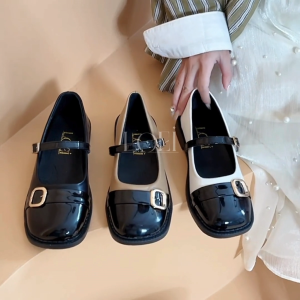 LOEI Ofelia Retro Square Toe Flats - Flat Shoes Elegan Retro Kekinian 1825