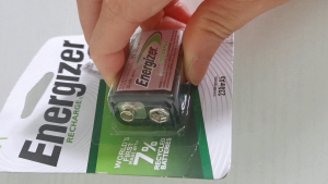 Card mounted Energizer 9V rechargeable battery