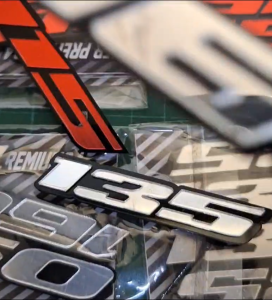 Emblem Logo CC 110 115 125 135 150 155 160 Timbul 3D Motor Akrilik 2pc