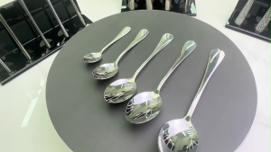 ( muỗng nhọn ) Muông ăn cơm  ăn kem  cà phê 3  size  inox 304 xịn láng bóng  - muỗng canh - muỗng cà phê