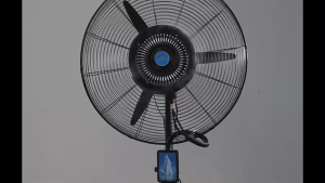 Heavy Duty Industrial Fan With Water Mist Spray Outdoor Air Conditioning Fan Wide-Angle Air Supply Cooling Fan 22/26/30 Inch Strong Power Stand Fan Humidification Outdoor Misting Fan For Warehouse/Gym/Farm/Public Place