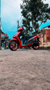 Stiker Striping Decal Body Motor Yamaha Mio Sporty Atau Smile Variasi Dasar Putih Free Sticker Set
