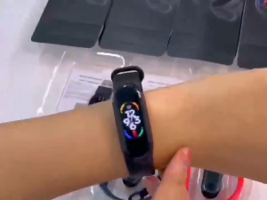 xiaomi M7 Smart Watch - Your Personal Health Trainer in 2024 -Heart Rate Tracker Sleep Monitor Call Reminder Bluetooth Music