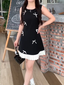 ชุดสูทระดับไฮเอนด์สำหรับผู้หญิง ชุดสาวฮอตในฤดูร้อน ชุดออกเดท เดรสสีดำทรงเพรียวบาง