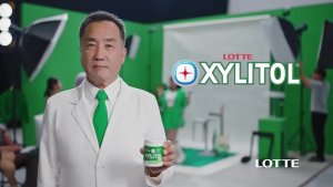 Kẹo singum bạc hà không đường Xylitol vỉ 116g