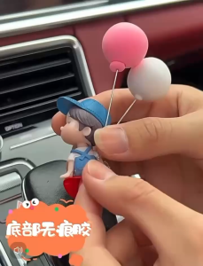 【พร้อมส่ง-ราคารดี】ส่งที่ไทยของเล่นน่ารัก ตุ๊กตาแฟชั่นคนดังทางอินเทอร์เน็ต ของตกแต่งภายในรถยนต์ ดีไซน์น่ารักและทันสมัยมาก