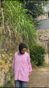 Kemeja wanita salur garis garis basic kemeja salur polos atasan wanita kerja casual baju formal cewek model terbaru 2024 fashion wanita ootd kekinian motif garis garis simple blus kemeja kancing depan atasan overisze baju jumbo cewek dewasa reamaja COD-KL