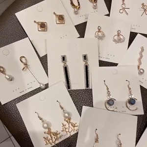 ต่างหูมุก มนตรา เข็มเงินแท้ 925 ปลุกเสกมากกว่าเครื่องประดับ แต่คือกุญแจสู่พลังอันลี้ลับ โปรดอ่านรายละเอียดด้านล่าง