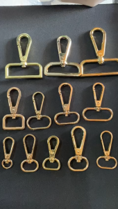 Cantolan Tas / Kaitan Tas Emas Bentuk Panjang