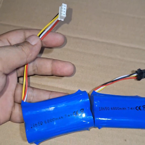 PROMO UPGRADE BATERAI MAINAN ANAK UNTUK RC 18650 7.4V 6800mAh SOKET HITAM / PUTIH 4 PIN