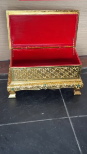 กล่องใส่ ไม้จามจุรี ยาว 45 กรรม 25 สูง 25 ซม กล่องปาฎิโมกข์ หีบบาลีปาฏิโมกข์