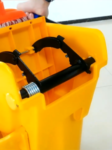 luckyLKH2 Heavy Commercial Mop Squeezer Bucket 20L 30L 32L 36L yellow with caution label wheels
