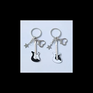 Guitar pendant Star Bag pendant Creative musical instrument keychain