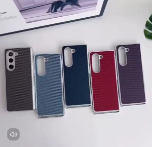Slim and Thin Carbon Fiber Case For Samsung Galaxy Z Fold 4 / Z Fold 5 / Z Fold 6 1500D Aramid Fiber Cover Supports Wireless Charging EC-220