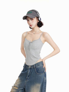 ✅【READY STOCK AT PERAK】Beryl Camisole Sleeveless Short Vest For Women Tank Top Outer Wear