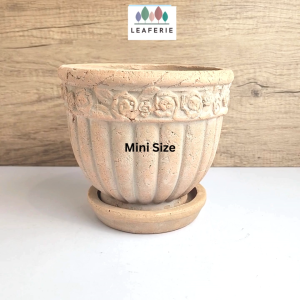 The Leaferie Philomel Terracotta plant pots . flowerpot . flowerpots . flower pot . planter . planters . Flower