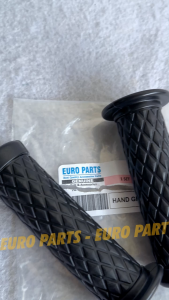 HANDGRIP WAJIK DIAMOND BLACK CLASSIC GRIP WAJIK ORIGINAL EUROPARTS HITAM KARET LEMBUT PREMIUM IMPORT HANDFAT HANDEL TANGAN SARUNG GAS HANFAT HITAM SUPER SOFT PNP UNIVERSAL MIO FINO GRAND F1ZR VEGA MX KING FERZA BYSON R15 R25 CBR NINJA JUPITER