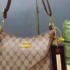Tas Selempang Wanita Import dan Tas Bahu Wanita Shoulder Bag: Desain Modern & Berkualitas Tinggi