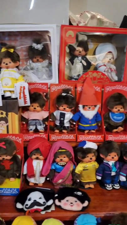 พร้อมส่ง⭐️ของแท้จากญี่ปุ่น⭐️พวงกุญแจ ตุ๊กตา ม่อนชิชิ Monchhichi น่ารัก ...