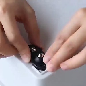 Adhesive Stick Roller Wheel Caster Base non-drilling mobile pangkalan roda perekat jenis bola万向轮滑轮底座滚轮可粘贴滚珠静音