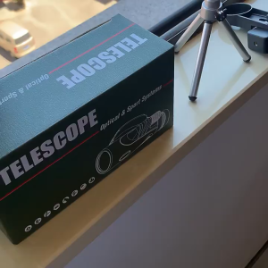 (แฟลชเซลล์) กล้องโทรทรรศน์ตาข้างเดียว 10-30X50 ซูมแบบเอชดี การมองเห็นกลางคืนที่มีแสงน้อย กล้องโทรทรรศน์กล้องโทรศัพท์มือถือกลางแจ้ง