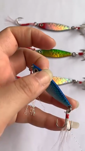 COD Metal Jig Berbulu 7cm/30gr Umpan Pancing Ikan Treble Kail Swimbait Fishing Lure