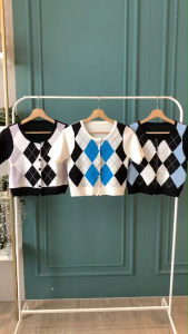 BL20924 Checker Colourful Knit Top