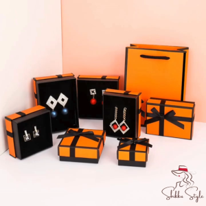 PM1988⭐พร้อมส่ง💯 กล่องเครื่องประดับ กล่องของขวัญ  กล่องใส่แหวน สร้อย ข้อมือ กำไร  กล่องกระดาษ สําหรับใส่เครื่องประดับ สร้อยคอ สร้อยข้อมือ กล่องเก็บเครื่องประดับ