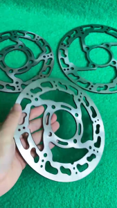 Disc Piringan Cakram Depan THAILOOK SUNSTAR Coak 190mm 200mm 220mm 4 LUBANG PNP ORI Nouvo Beat Vario Vixion Ninja Spacy Scoooy Fi Beat Karbu Beat Injeksi Beat Fi New Scoopy Karbu Injeksi SpaCY Vario110 125 150 Xeon Karbu Mio Smile Sporty Soul Karbu CB150R