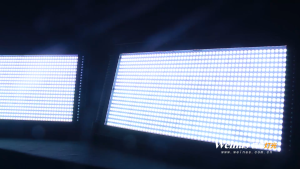 WEINAS D960B LED STROBE LETTER WRITING STAGE LIGHT
