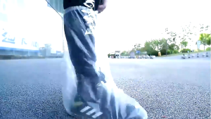 🔥Hutyet👍 Medical Isolation Long Tube Shoe Cover Thickened Rainproof PE Protective Disposable Medical Shoe Cover