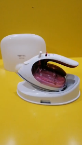 Bàn ủi (bàn là) hơi nước không dây nội địa Nhật Toshiba TA-FV410 (10252)_Hàng nội địa Nhật đã qua sử dụng điện 100V