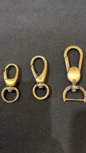 Cantolan Tas / Kaitan Tas Papan Poles