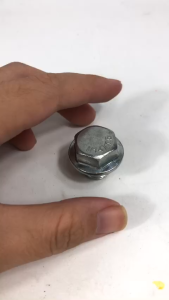 Toyota Innova Vios Camry Hilux Fortuner Ốc Rốn DầuÔc Xả Nhớt Ốc Đáy Các Te | 90341T0004