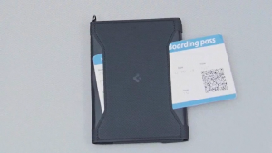 Spigen Passport Holder