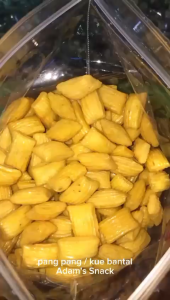 PANG PANG 210 GRAM DAN 500GR / KUE BANTAL MANIS GURIH
