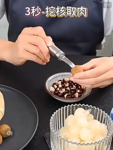 Anti-rust Kitchen Fruit Gaget Tool With Handle Portable Kitchen Gadget For Longan Lychee Cherry Fruit Corer Pitter