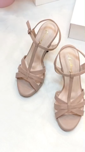 ชุดรองเท้าส้นสูง 4 นิ้ว หนังนิ่ม มากไม่บาดเท้า เสริมด้านหน้า ใส่เดินสบายไม่เมื่อย ให้งานฝีมือคนไทย ราคาเสริมสวยที่สุด