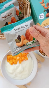 (12 ซอง) ถั่วรวมคุมแคล ผสมผลไม้ [อัลมอนต์ เมล็ดมะม่วงหิมพานต์ เมล็ดฟักทอง ถั่วเหลือง ลูกเกด] Xongdur Trail Nuts [319-012]