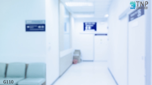 ปักชื่อฟรี เสื้อกาวน์กันน้ํา เสื้อกาวน์แขนยาว เสื้อกาวน์แพทย์ เสื้อปฏิบัติงาน รหัส : G110 TNP-Thanapand (ฐานะภัณฑ์)