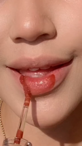 BNB barenbliss Plum Makes Plumping Lip Gloss [24H Hydrating & Moisturizing] 2.5g