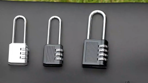 Gembok 4 Kombinasi Angka -Zinc Alloy Padlock Pengunci Serbaguna Perlengkapan Keamanan Kunci Pengaman Pagar