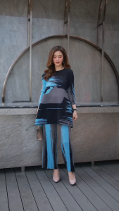 Cutie Minute อก ฟรีไซส์  46"++ เอว ยางยืดรอบเอว 24"-52" ชุดเซ็ทผ้าอัดพลีท Pleat Premium fabric set ชุดเซ็ทเรียบหรูมาพร้อมลายเพ้นท์สะบัดสี