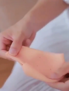 Vớ Ủ Gót Chân Silicon Bảo Vệ Chống Nứt Nẻ Gót Chân - Combo 2 Miếng Silicon Bảo Vệ Gót Chân Chống Nứt Nẻ