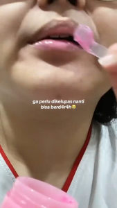Masker Bibir EMINA 9gr: Perawatan Bibir Alami yang Nyaman