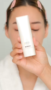 Merrezca Correcting Priming Base SPF+/PA+++ ไพรเมอร์เบส ช่วยปรับสภาพผิวก่อนแต่งหน้า