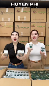 Bộ combo nám VIP Huyền Phi chính hãng gồm Serum nám HP01 và kem nám HP02 cream sạch nám tàn nhang dưỡng da trắng sáng