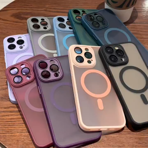 Luxury Matte Translucent Magnetic Phone Case for IPhone 15 Pro Max 11 12 13 14 Pro Max Frosted Hybrid Shockproof Bumper Cover